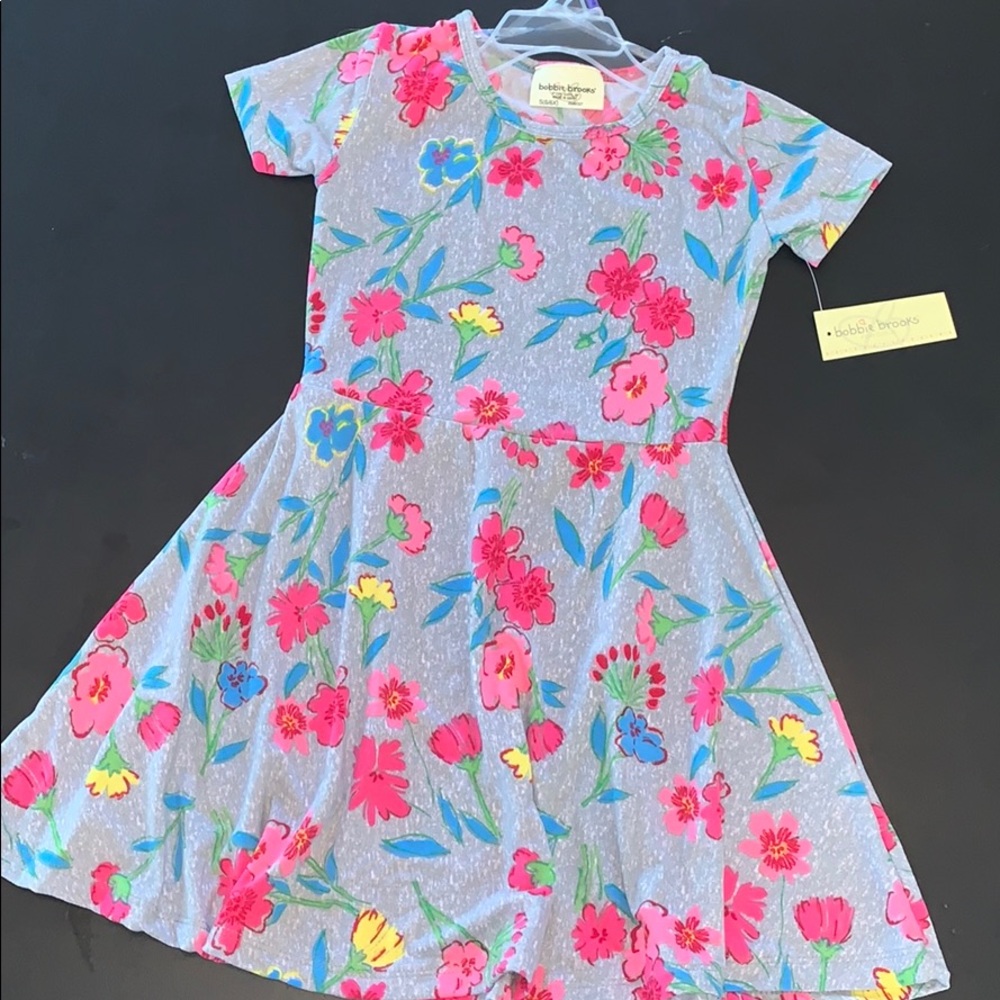 Girls size 6/6X Floral Print Summer Dress